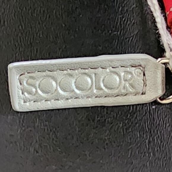 Matrix SoColor Small Zip Closure Make-Up Bag in Red measures 6x 6x 1.5 - Picture 6 of 7